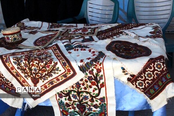 سخنرانی مدیرکل آموزش و پرورش قبل از خطبه‌های نماز جمعه