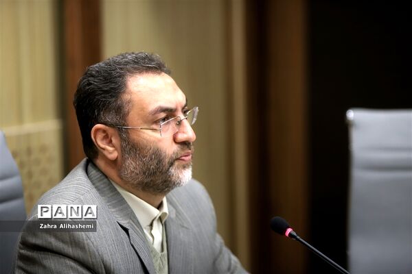 نشست برنامه‌ریزی جهت اجرایی‌سازی جهاد تبیین در آموزش و پرورش شهر تهران