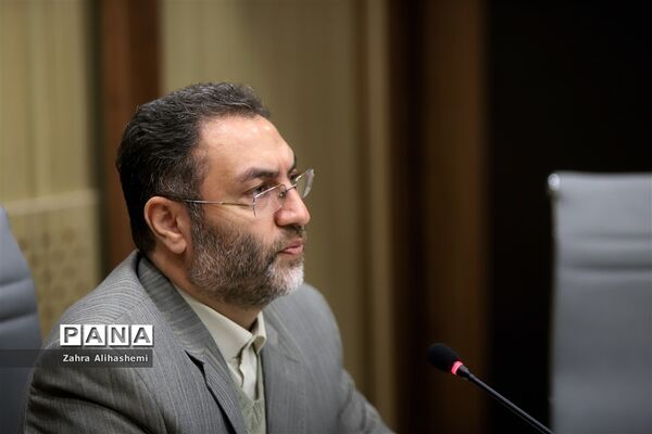 نشست برنامه‌ریزی جهت اجرایی‌سازی جهاد تبیین در آموزش و پرورش شهر تهران