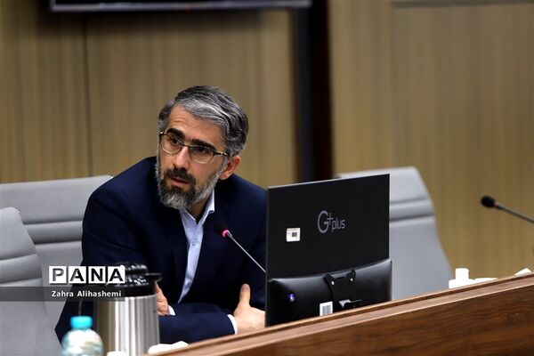 نشست برنامه‌ریزی جهت اجرایی‌سازی جهاد تبیین در آموزش و پرورش شهر تهران