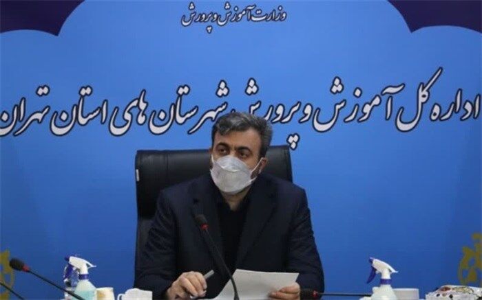 نقش مشاوران مدارس در شناسائی افراد در معرض آسیب‌های اجتماعی بسیار مهم است