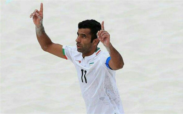 هر کس بگوید در دوران عزیزی خادم شرایط خوب بود، خیانت کرده است
