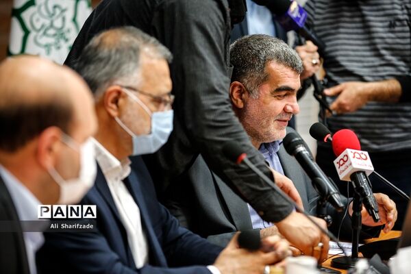 مراسم امضای تفاهم‌نامه شهرداری تهران و بنیاد مسکن انقلاب اسلامی