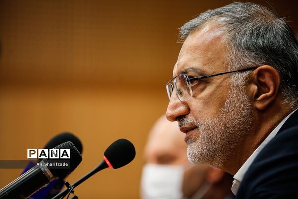 مراسم امضای تفاهم‌نامه شهرداری تهران و بنیاد مسکن انقلاب اسلامی