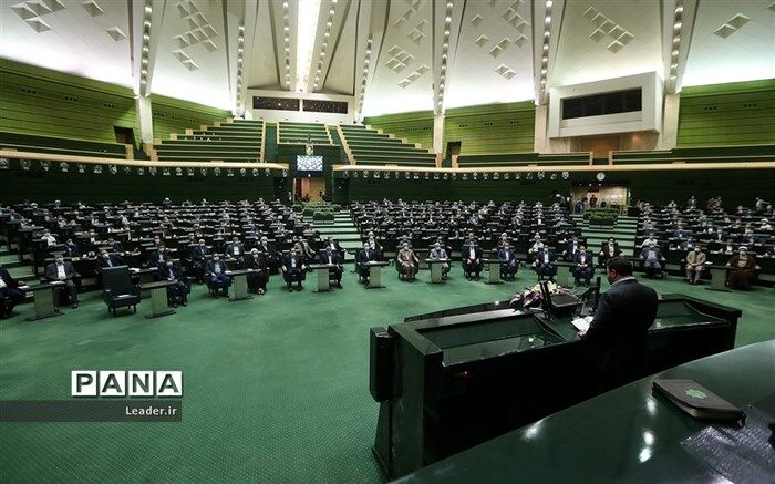 وزارت جهاد موظف به فروش ۳۰ هزار میلیارد تومان از اموال خود برای تامین سهم مشارکت دولت در صندوق حمایت از توسعه بخش کشاورزی شد