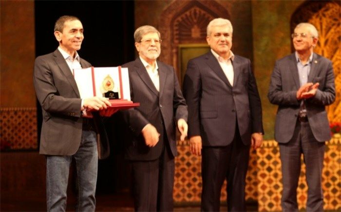 توصیه سازنده اولین واکسن کرونا برای تزریق دُز یادآور