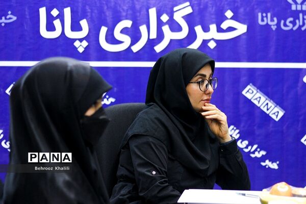 برگزاری میزگرد آسیب‌شناسی نحوه  استفاده دانش‌آموزان از رسانه‌ها برای اولین بار توسط دانش‌آموزخبرنگاران پانا