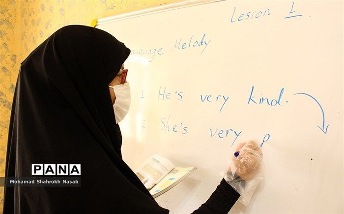 لزوم تعیین تکلیف وضعیت استخدام «معلمان حق‌التدریس» تا پایان سال