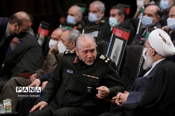 آیین رونمایی از دستاوردهای پژوهشگاه علوم و معارف دفاع مقدس