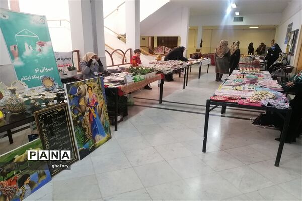 برگزاری نمایشگاه بهاره کارآفرینان شهرستان  دماوند
