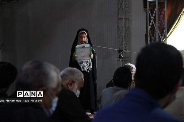 مراسم غبارروبی مزار  شهدا در بهشت رضا مشهد به مناسبت هفته امور تربیتی