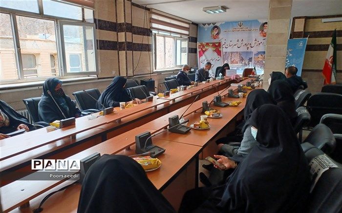 برای تحقق اهداف و سیاست‌های حوزه تربیتی، نیازمند تجربه گرانبهای پیشکسوتان هستیم