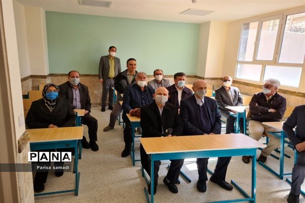آیین افتتاحیه دبیرستان خیرساز پارسی پاک‌اندیش در منطقه ۱۳