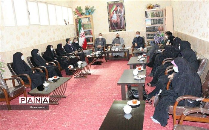 بعثت پیامبر منت خداوند بر بشریت است