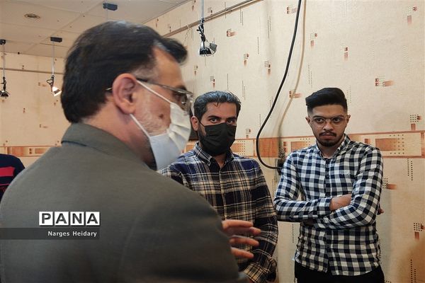 نمایشگاه خوشنویسی مهر باران در امیدیه