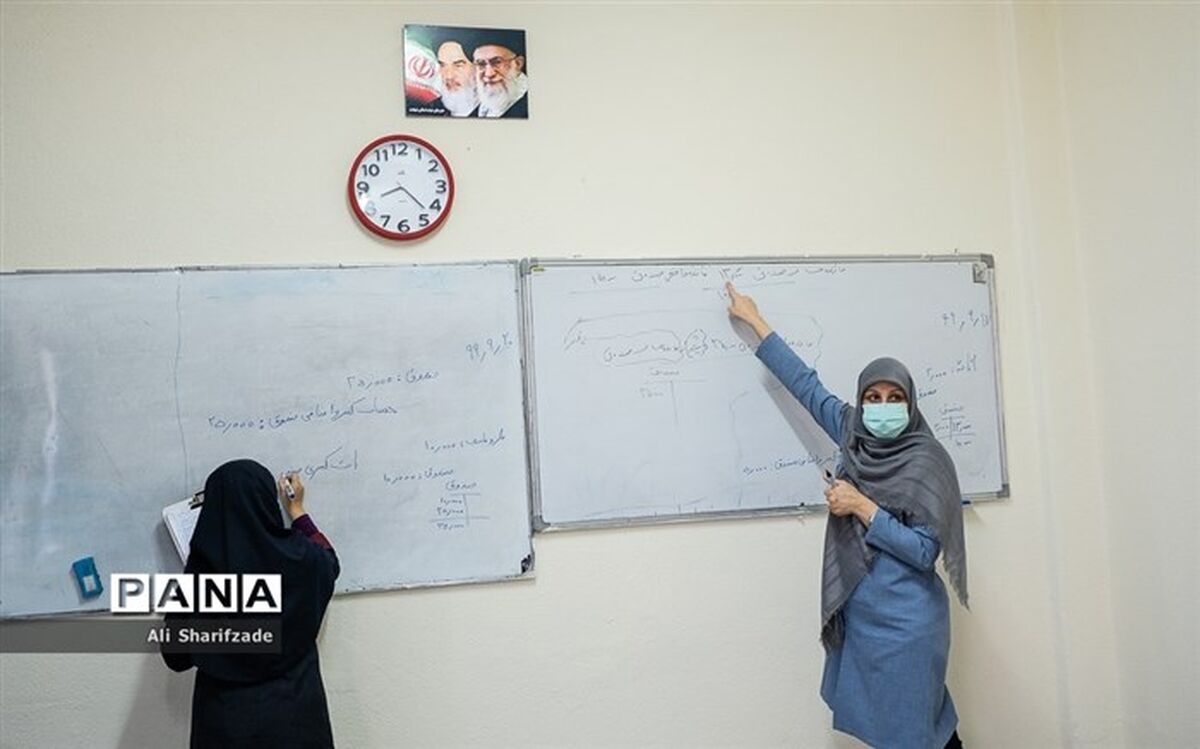 همه مدارس به حداقل یک مربی قرآن نیاز دارند
