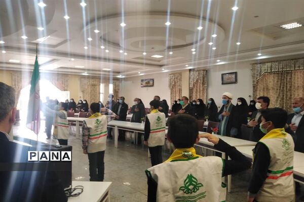 جشن گرامیداشت روز امور تربیتی تیران و کرون