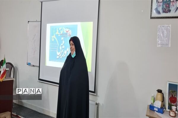 مراسم تجلیل از تلاشگران عرصه امور تربیتی  جوادآباد