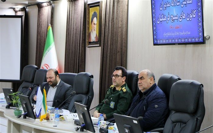 تقویت بینش سیاسى و کمک به برقرارى عدالت آموزشى، هدف بسیج فرهنگیان است