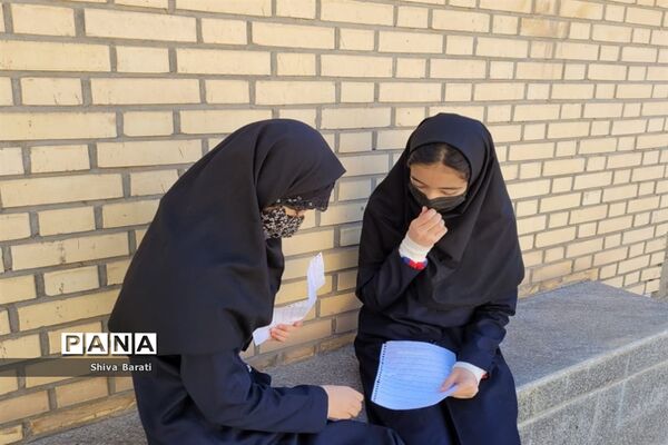 برگزاری جشنواره نوجوان خوارزمی، مناظره مطالعات اجتماعی  در دبیرستان حضرت زینب (س) کاشمر