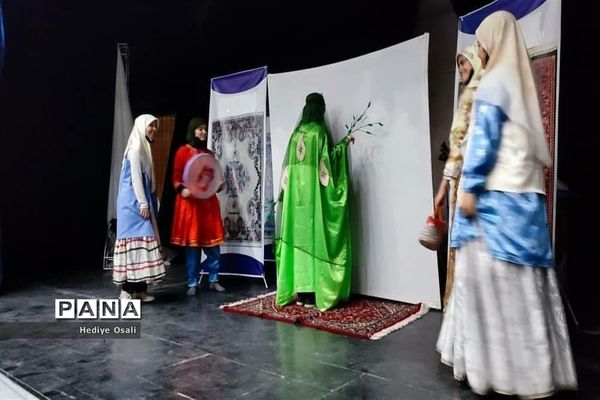 جشنواره تئاتر، نمایشنامه‌خوانی و نقالی دانش‌آموزان آموزشگاه شهید اورکی اسلامشهر