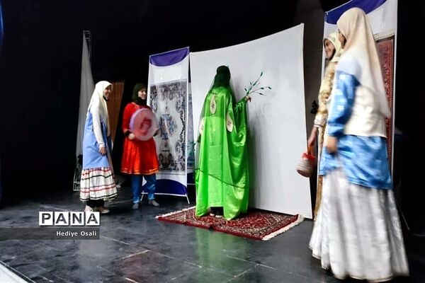 جشنواره تئاتر، نمایشنامه‌خوانی و نقالی دانش‌آموزان آموزشگاه شهید اورکی اسلامشهر