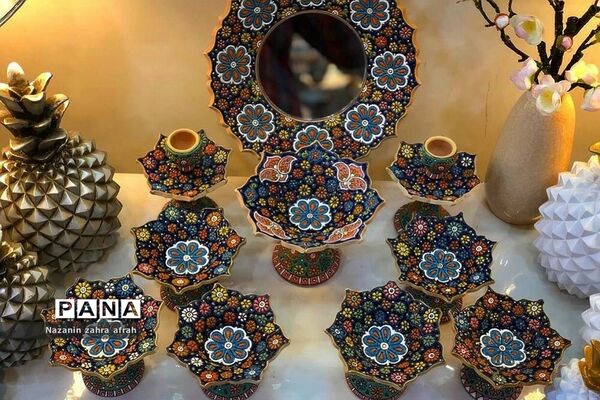 برگزاری نمایشگاه مجازی بیست بازار در هنرستان مبتکران رودهن