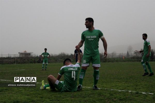 مسابقه سوپر لیگ فوتبال مازندران در گلوگاه