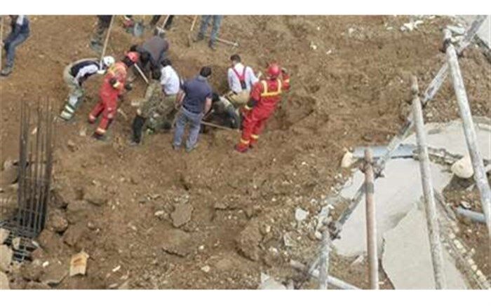 ریزش آوار ساختمان در منطقه ۲۲ تهران؛ تیم آنست هلال احمر به محل حادثه اعزام شد