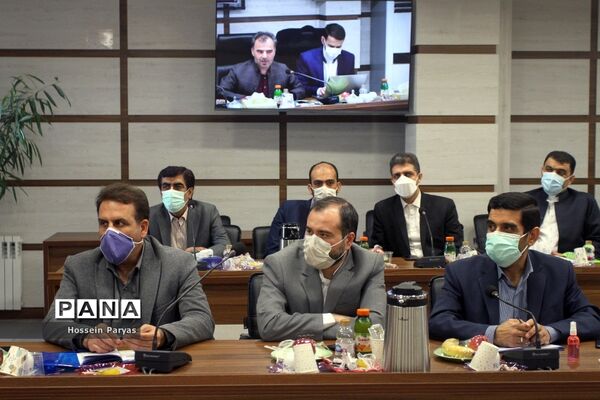 دومین روز نشست تخصصی روسای ادارات قرآن، عترت و نماز آموزش و پرورش سراسر کشور