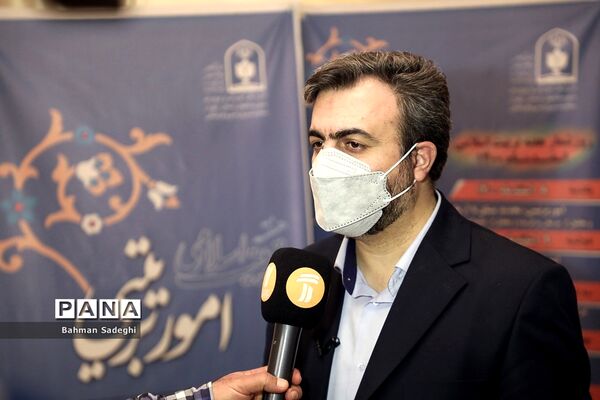 همایش تجلیل از فعالان عرصه تربیت