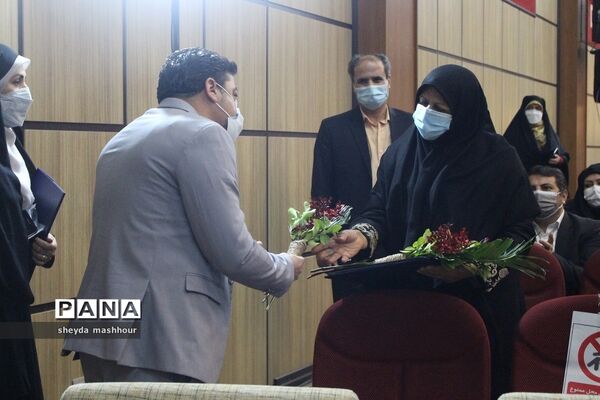 گرامیداشت هفته تربیت اسلامی و جشن نیکوکاری در اداره کل آموزش و پرورش شهرستان‌های استان تهران