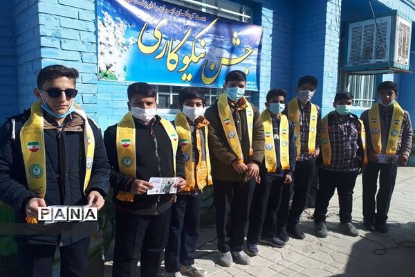 مراسم جشن نیکوکاری در مدارس ابرکوه