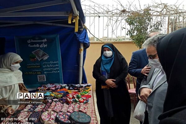 مراسم نمادین استانی روزجشن نیکوکاری در دبیرستان برگزیدگان ناحیه یک قزوین