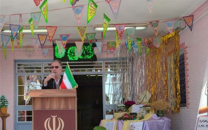 هدف از برگزاری جشن نیکوکاری در مدارس، آشنایی دانش‌آموزان با فرهنگ تکریم است