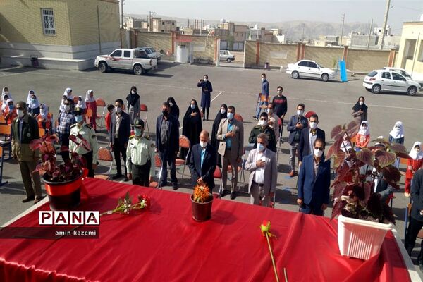کاشت نهال به یاد سردار شهید حاج قاسم سلیمانی در آموزشگاه دارابگرد