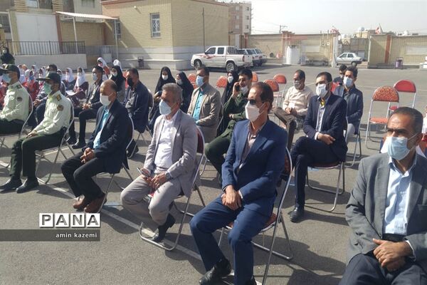 کاشت نهال به یاد سردار شهید حاج قاسم سلیمانی در آموزشگاه دارابگرد