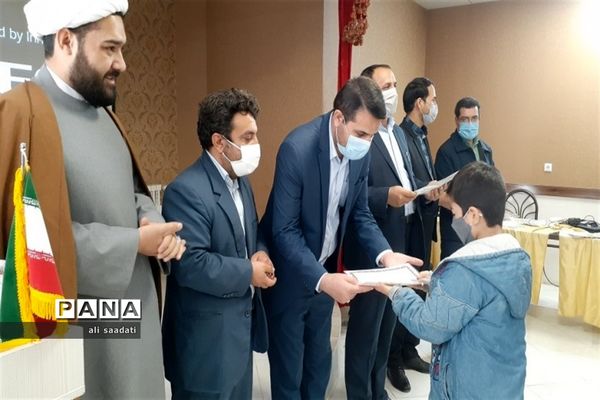 آیین تجلیل از معاونان پرورشی،مربیان و مشاورین مدارس شهرستان کلات