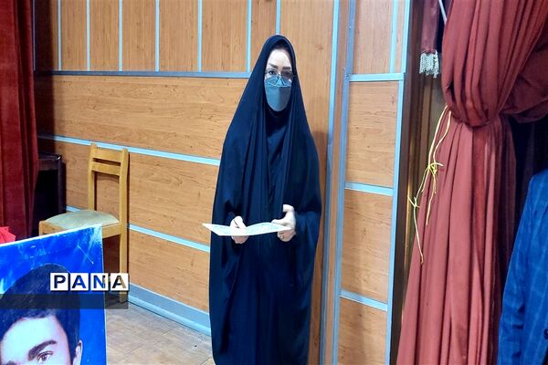 آیین تجلیل از برگزیدگان پرورشی در قرچک