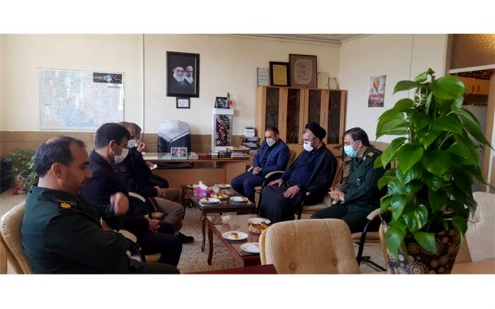 دیدار مدیر آموزش و پرورش شهرستان بروجن با فرمانده ناحیه مقاومت بسیج