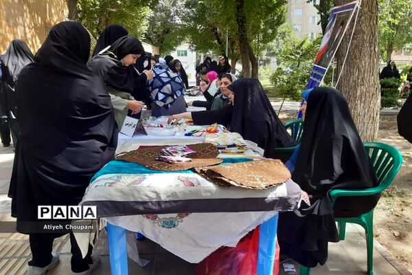 برگزاری جشن «لبخند کرامت» به مناسبت میلاد امام رضا (ع) به همت سرای محله صاحب الزمان منطقه ۱۴