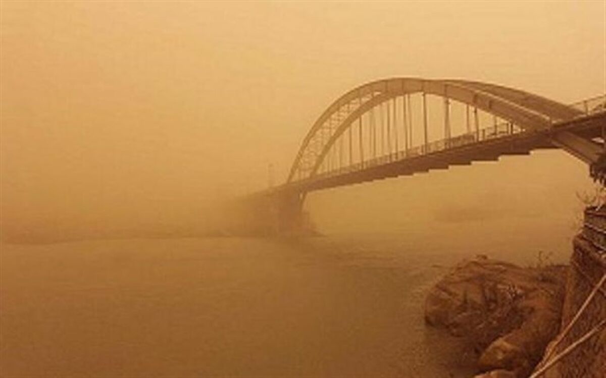 نفوذ توده گرد و غبار به مناطق غربی کشور