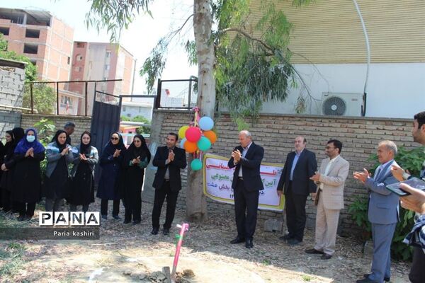 آیین کلنگ زنی چمن مصنوعی طرح شهید سلیمانی