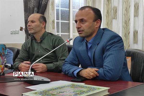 تقدیر از برگزیدگان جشنواره موسیقی دانش‌آموزی در گلوگاه