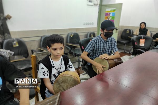 تقدیر از برگزیدگان جشنواره موسیقی دانش‌آموزی در گلوگاه