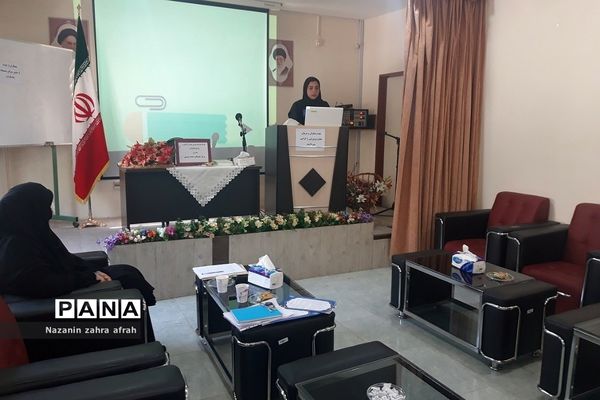 برگزاری کارگاه توانمند‌سازی مربیان پرورشی رودهن