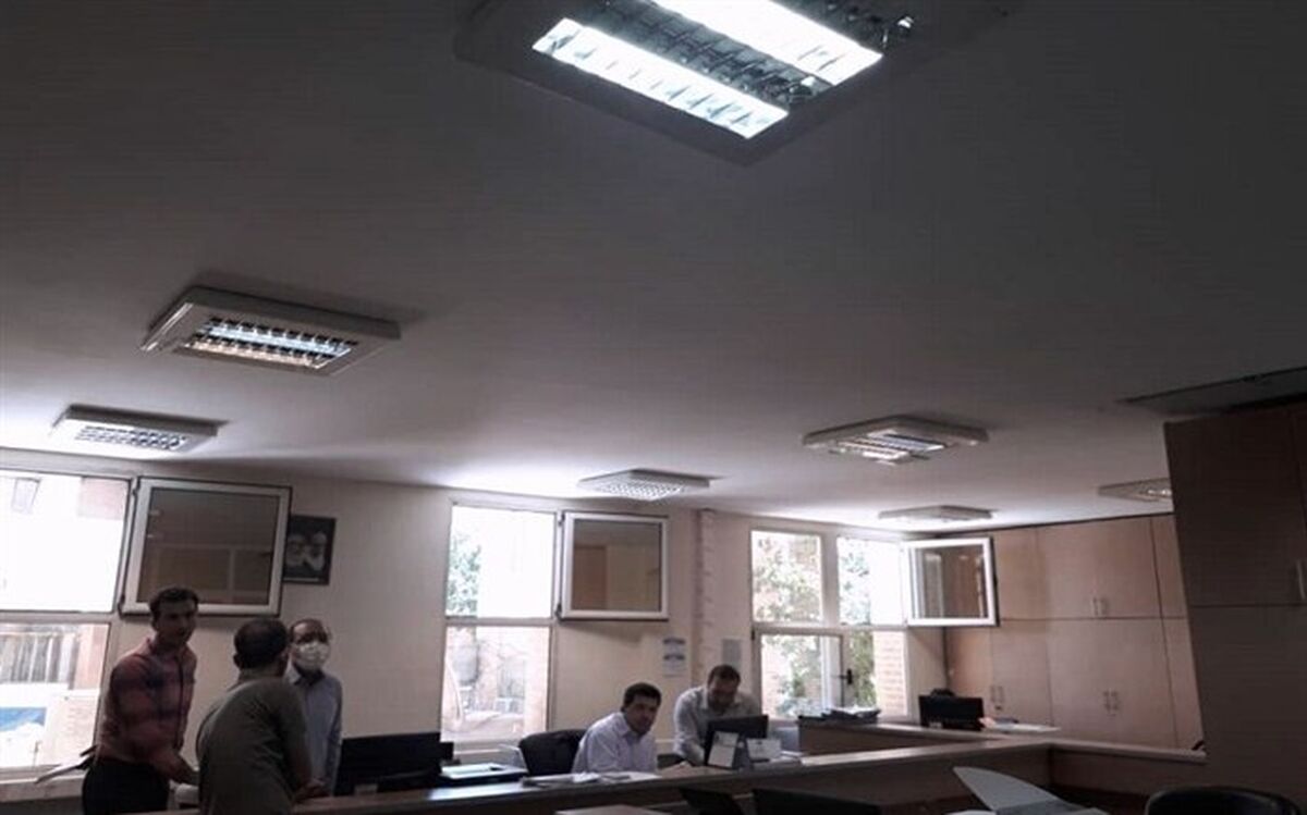 برق ۱۵ اداره و ۳ وزارتخانه پرمصرف قطع شد