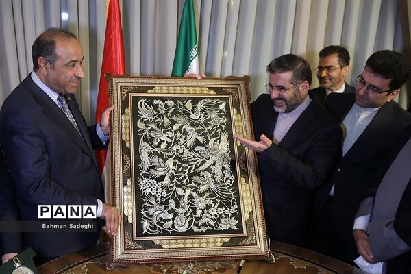 دیدار و نشست خبری وزرای فرهنگ ایران و عراق