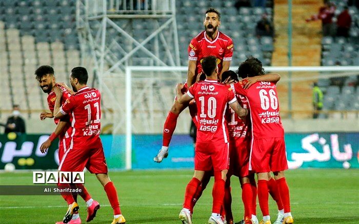 جواد منافی:پرسپولیس دفاع چپ می‌خواهد؛ نه امیری دفاع چپ است و نه نعمتی