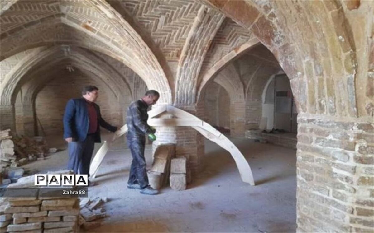 آغاز مرمت مسجد جامع تاریخی شهر نقنه